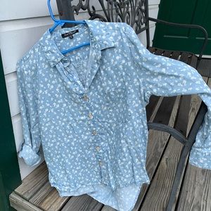 Velvet Heart Light Blue Shirt w/Button Up Sleeves